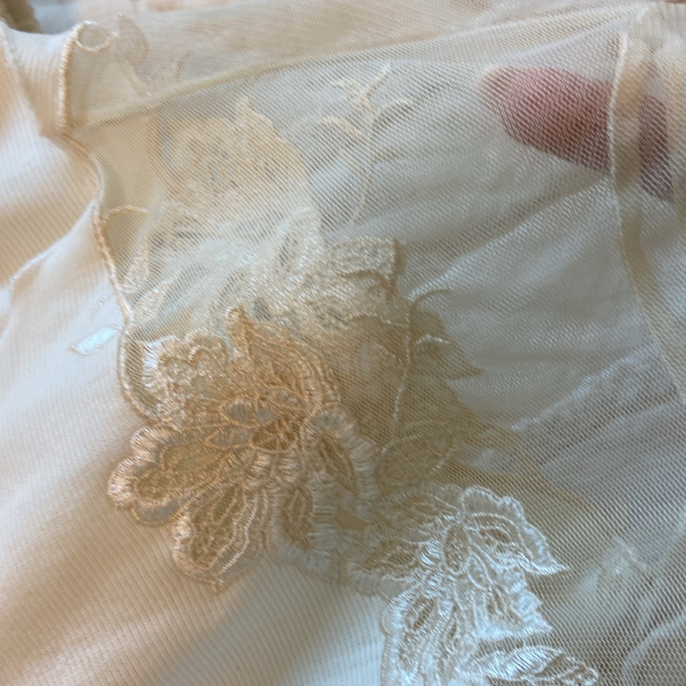 Free People top - Picture 5 of 8